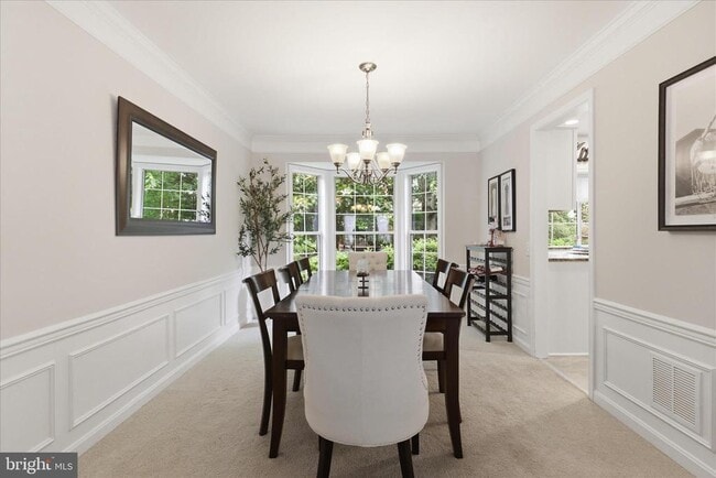 Photo - 408 Huntfield Ct NE