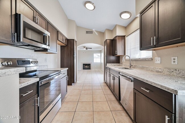 Photo - 8833 W Puget Ave