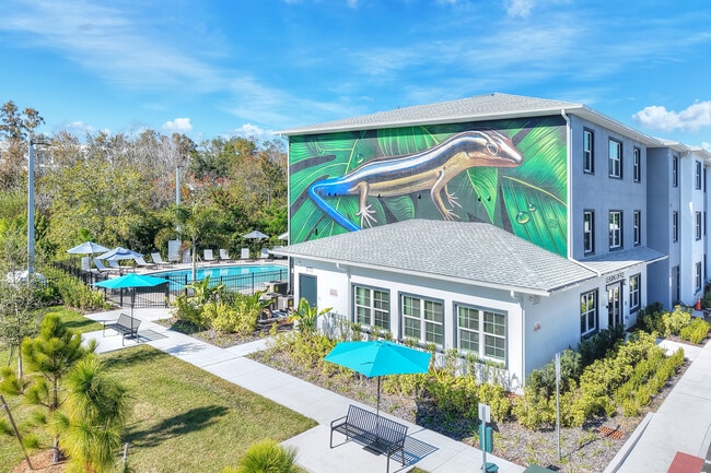 Lake Bluetail Apartments