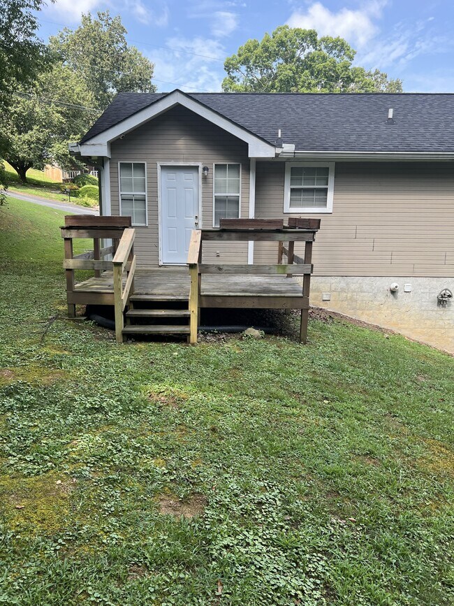 Photo - 1518 E Crane St