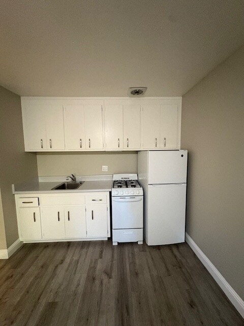 Photo - 5499 Claremont Ave Unit 6