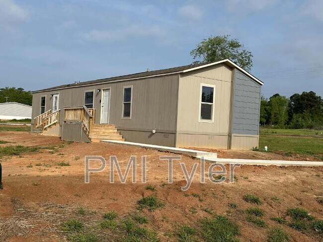 Photo - 190 Sugar Maple Ln House