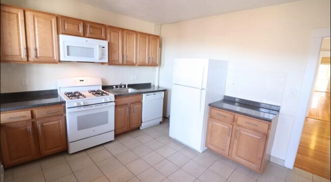 Photo - 11 Barrows St