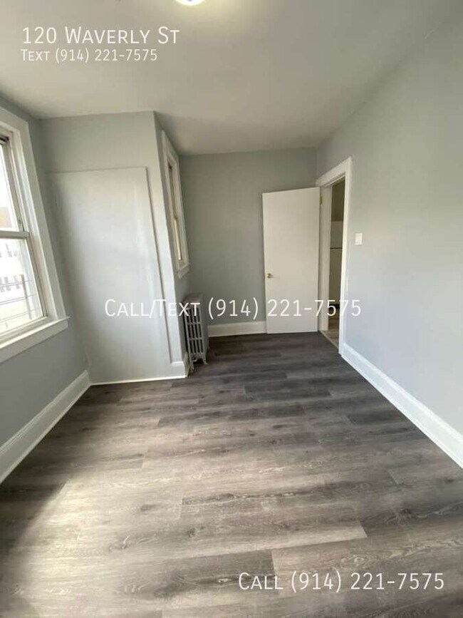 Photo - 120 Waverly St