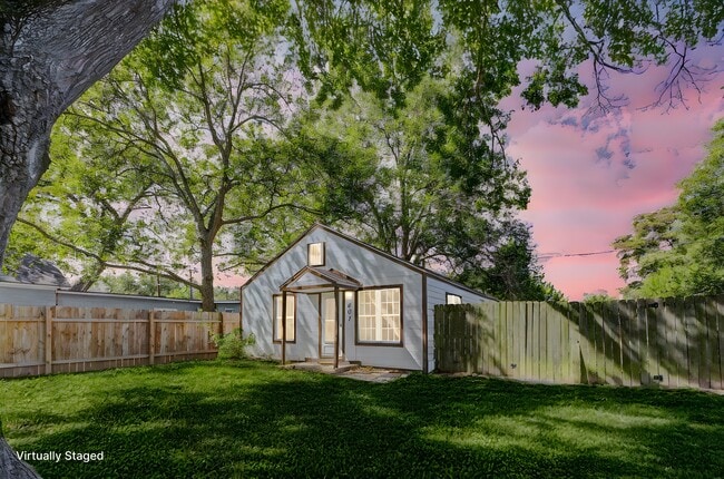 Photo - 607 N Speed St