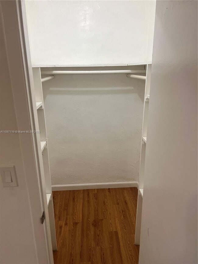 Photo - 4300 SW 67th Ave Unidad 30