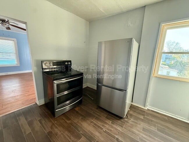 Photo - 900 Polk St Unidad A