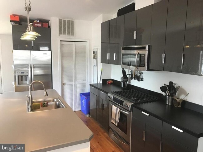Photo - 52 N 2nd St