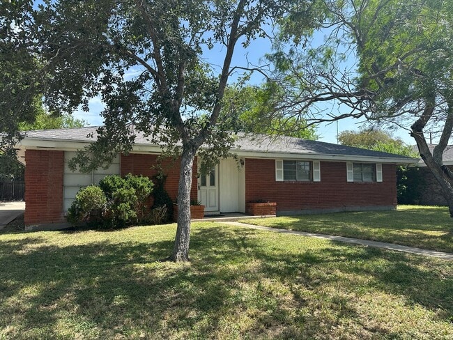 Building Photo - Ready for move in Rental