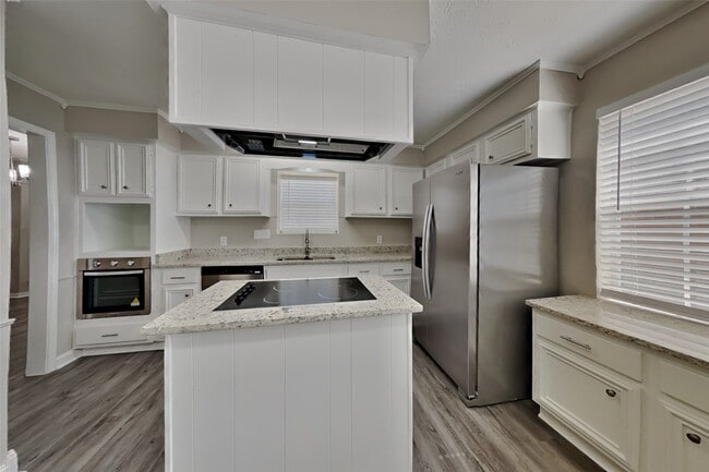 Photo - 22731 Elm Bark St