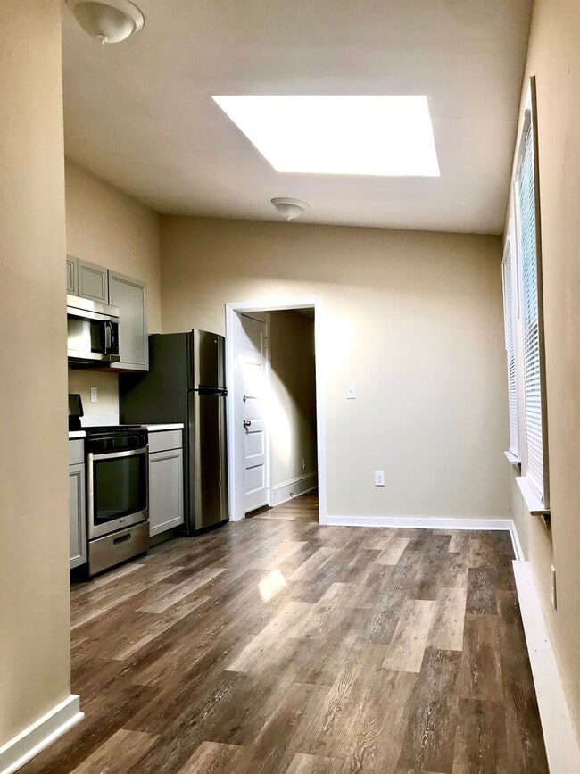Photo - 1046 Northampton St Unit #3