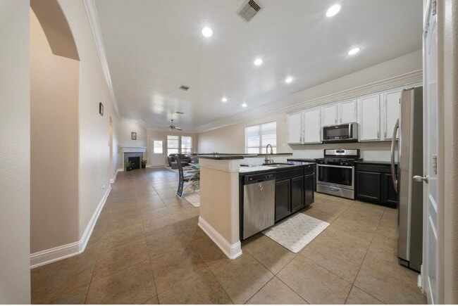 Photo - 6130 Flagg Ranch Dr