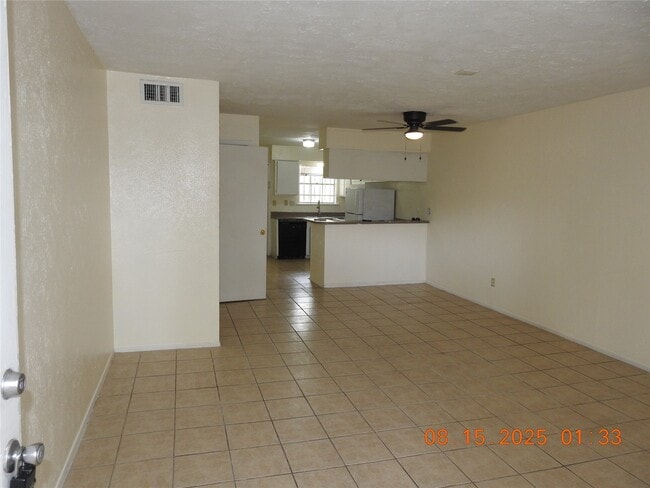 Photo - 6305 Westward St Unidad True