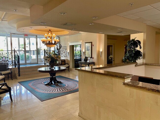 1000 Spanish River Rd Unit 1B