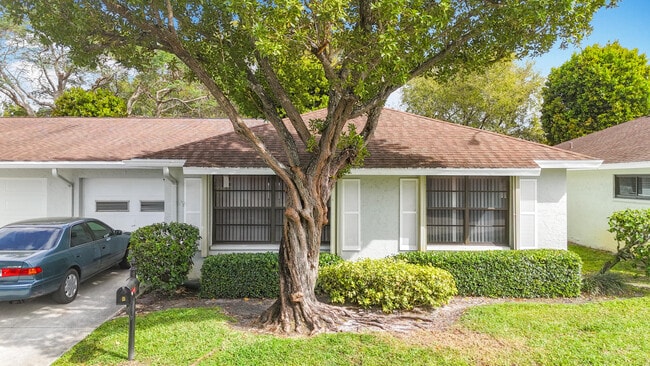 Building Photo - 9780 Pecan Tree Dr Rental