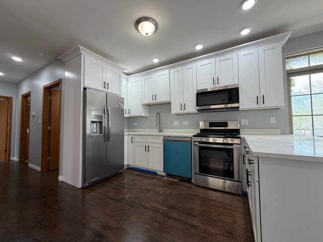 Kitchen - 2702 W Warren Blvd Unit 2702 W Warren Blvd #1 (DUPLEX)