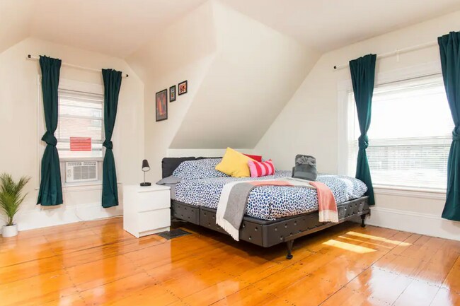 Photo - 1241 Boylston St Unidad 21