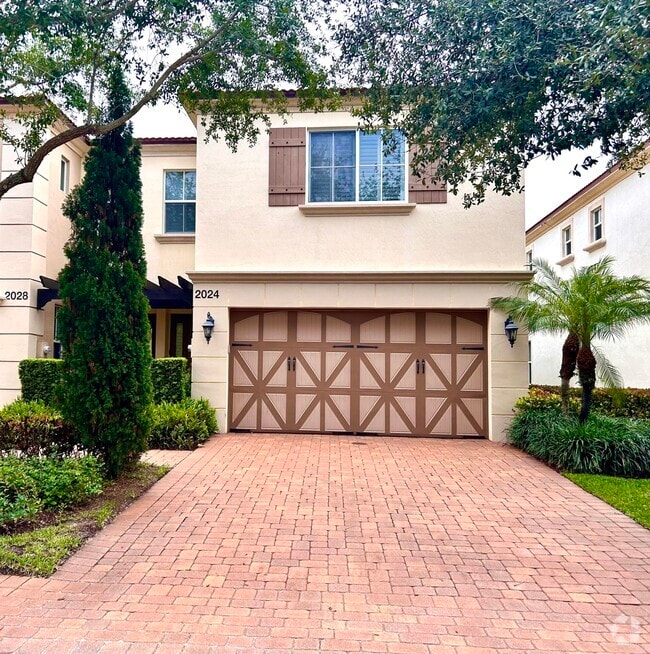 Building Photo - 2024 Foxtail View Ct Rental