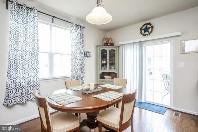 Photo - 7532 Briargrove Lane