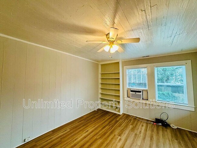 Photo - 1722 1/2 Orange Street