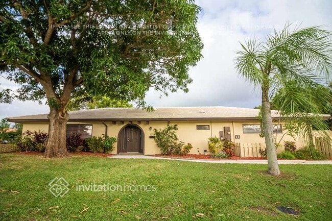 Building Photo - 1384 SW 14th Ave