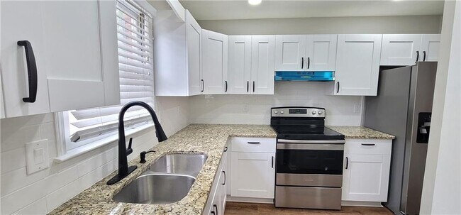 Photo - 2846 Webb Bridge Rd