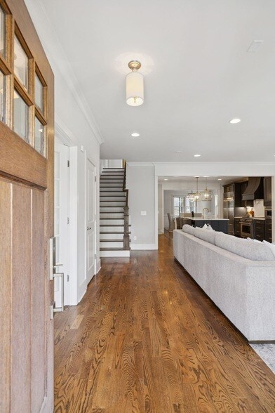 Photo - 2310 Vaulx Ln