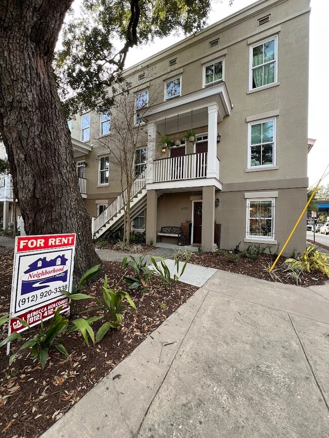 Photo - 429 Montgomery St