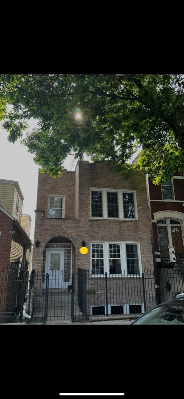 Photo - 2333 S Hoyne Ave Unit 1