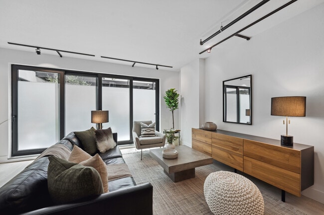 Photo - 1875 Mission St Unit 108