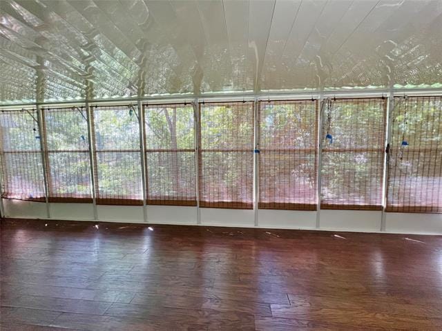 Photo - 907 S Bowen Rd