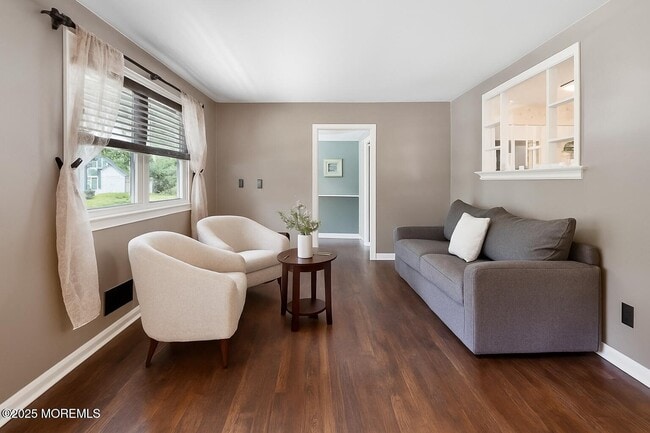 Photo - 6 Redwood Rd