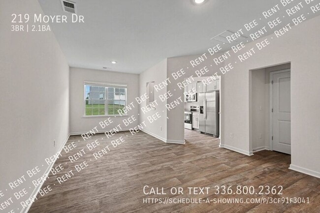 Photo - 219 Moyer Dr