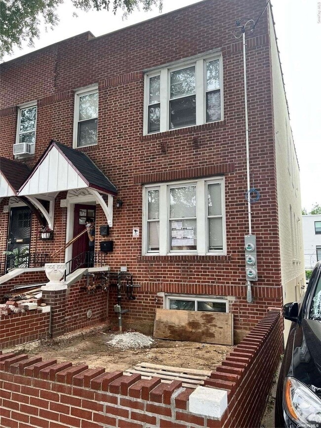 Building Photo - 5029 41st St- Rental