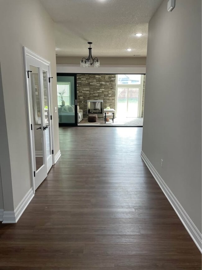Photo - 4670 W Emerald Bay Ct