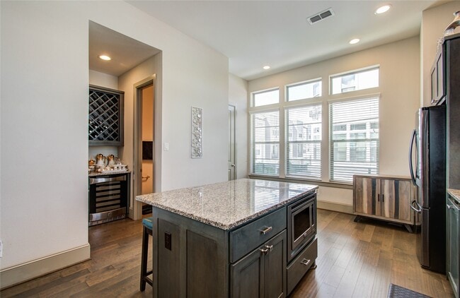 Photo - 3104 Mitchell Landing Ct