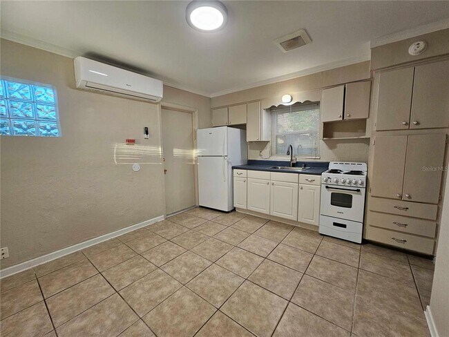 Photo - 5311 Davisson Ave