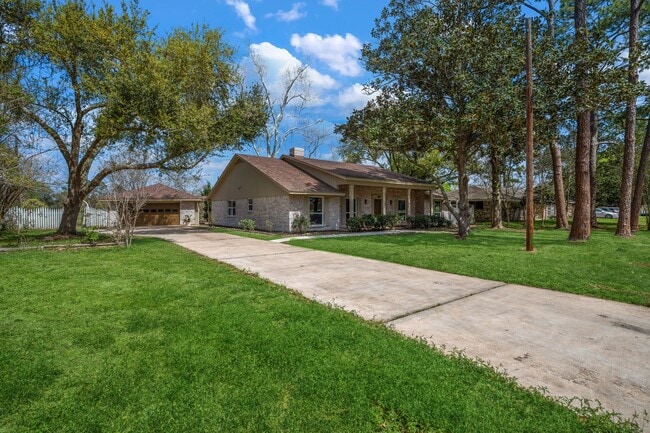 Building Photo - 210 Ridgemont Dr