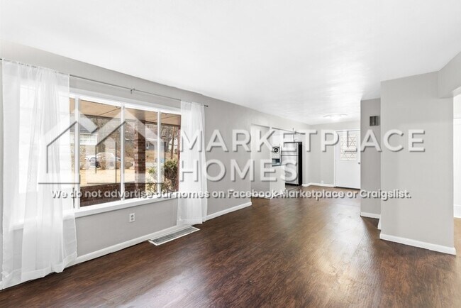 Photo - 746 Jefferson Rd