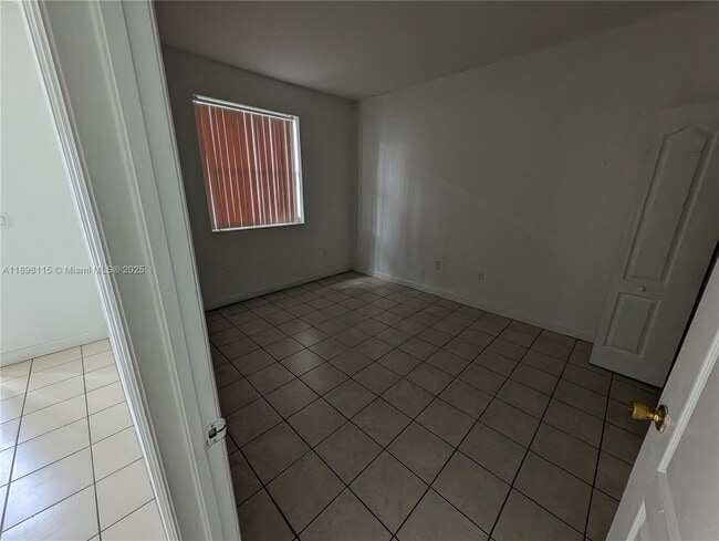 Photo - 1568 SE 26th St Unit 106