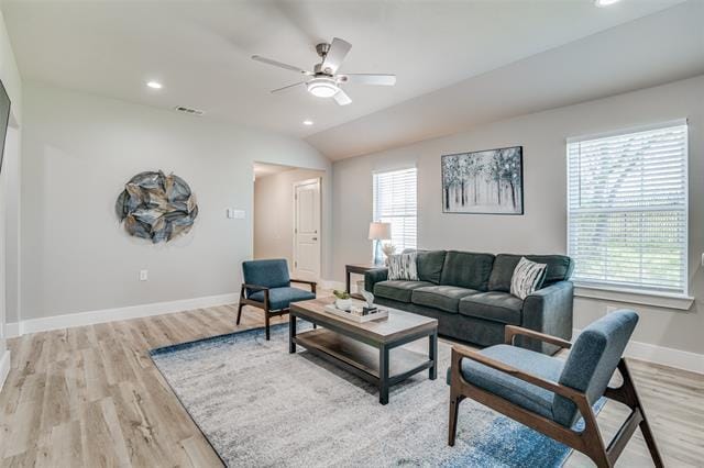 Photo - 2845 Oakdale St