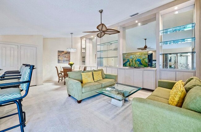 Photo - 5203 Red Oak Ct Townhome