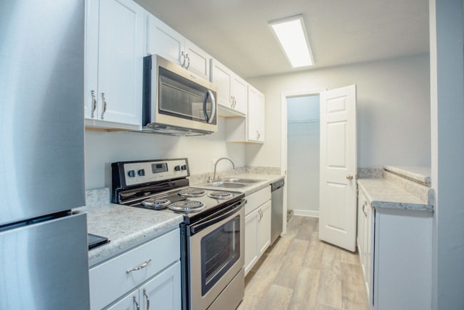 1568 N King St Unit 2Langley