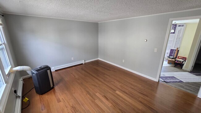Photo - 158 Beech St