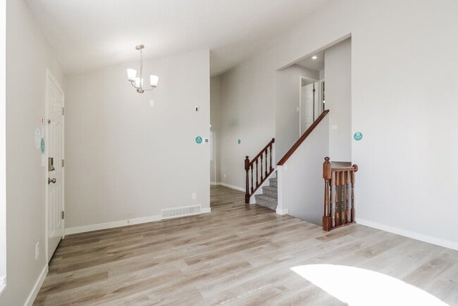 Photo - 4829 3900 W St