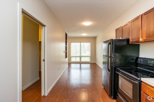 Studio - 594SF - Kitchen/Living Room - 35 East Apartments