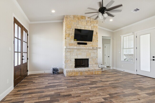 Photo - 1610 Newgulf Dr