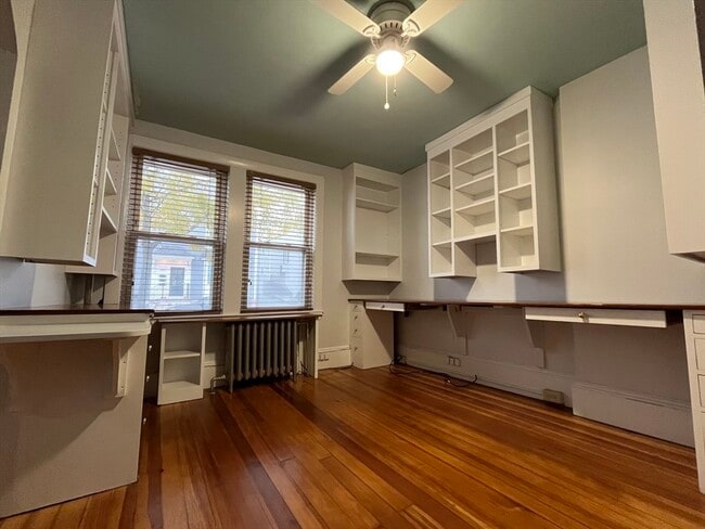 Photo - 254 Rantoul St Unidad 1