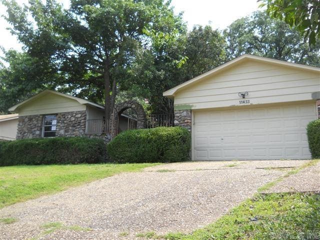 Building Photo - 11433 Bainbridge Dr Rental