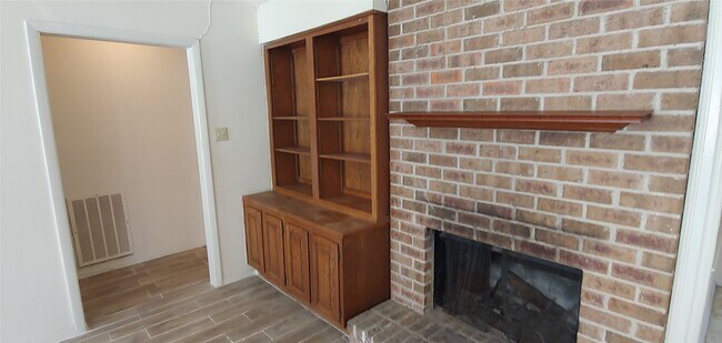 Photo - 10822 Lynbrook Dr Unidad a